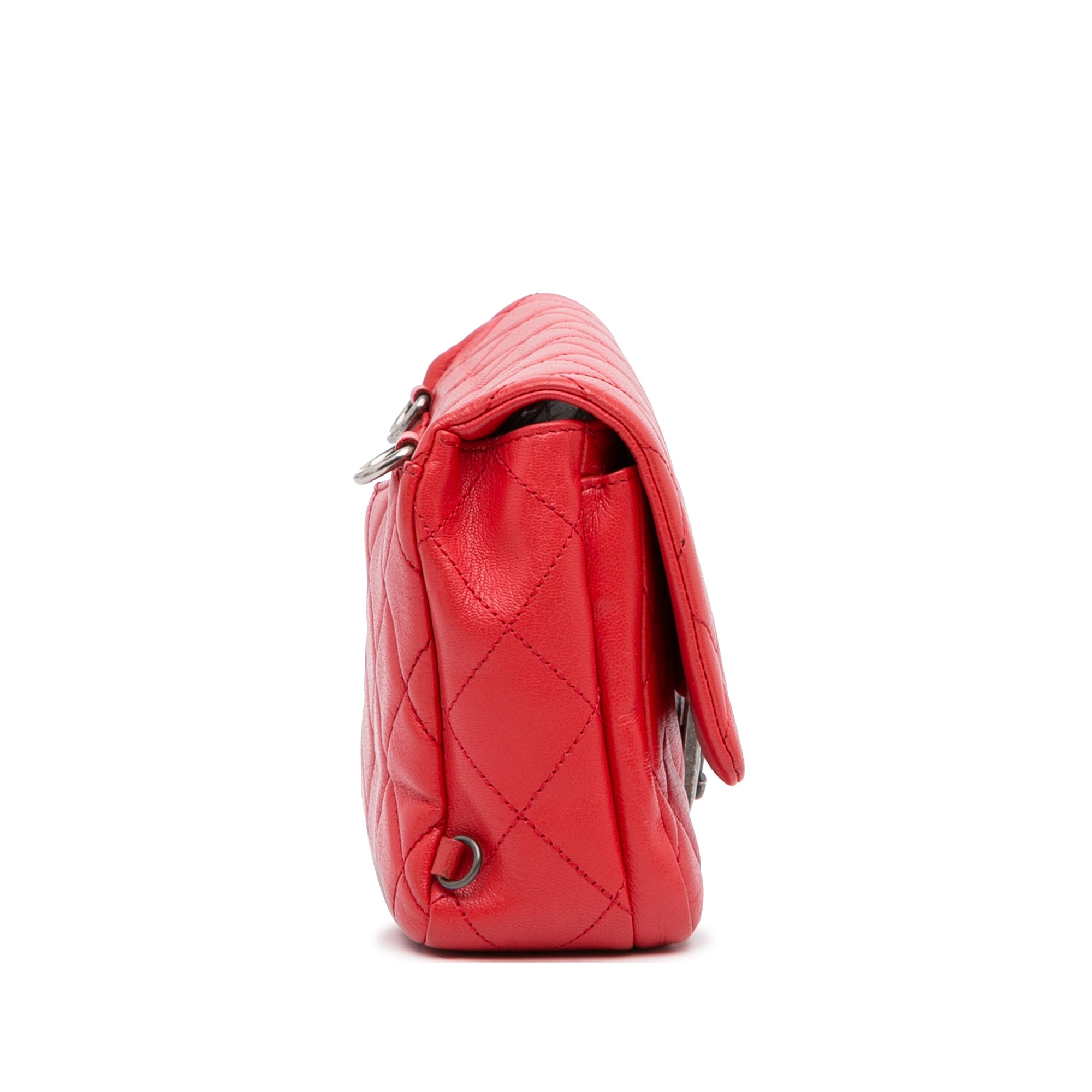 Chanel | Pre-Owned Small Quilted Goatskin Double Carry Waist Chain Flap - I | Red