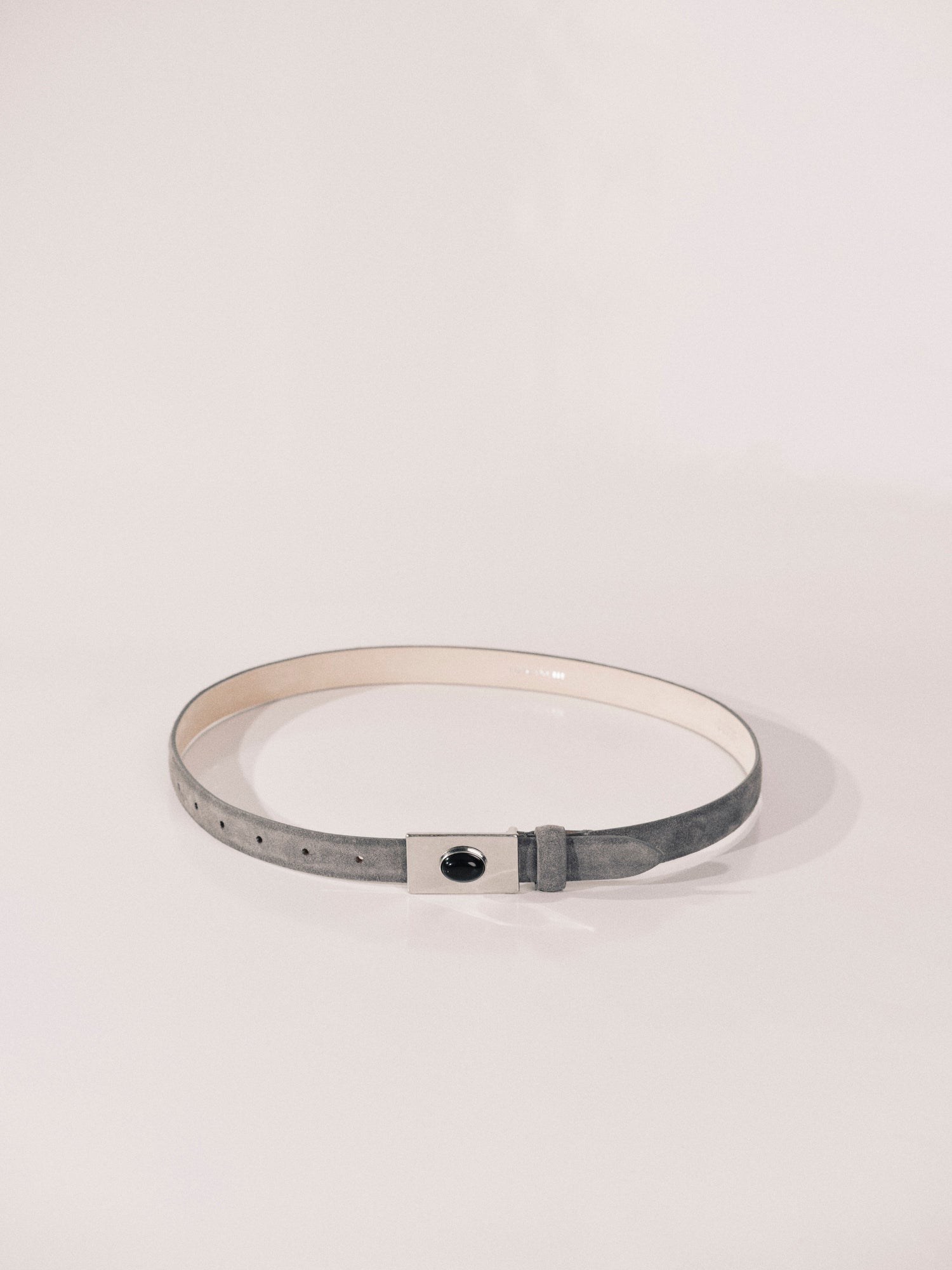 Signet Suede Stone Belt | Fog & Silver & Onyx