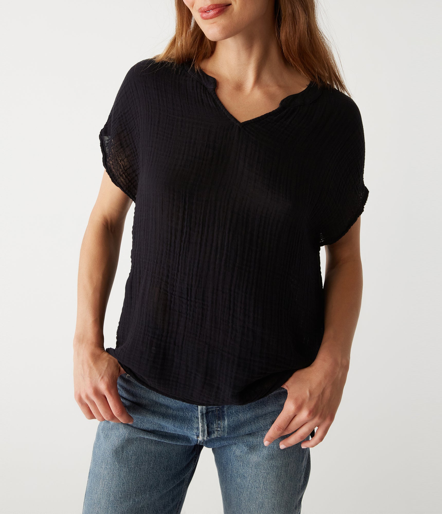 Naomi Split Neck Top | Black
