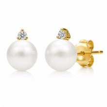 Round Stud Earrings - I | 14K Yellow Gold | 0.066 Carat Lab Grown Diamond/White Freshwater Pearl | 7mm - 8mm | G-SI