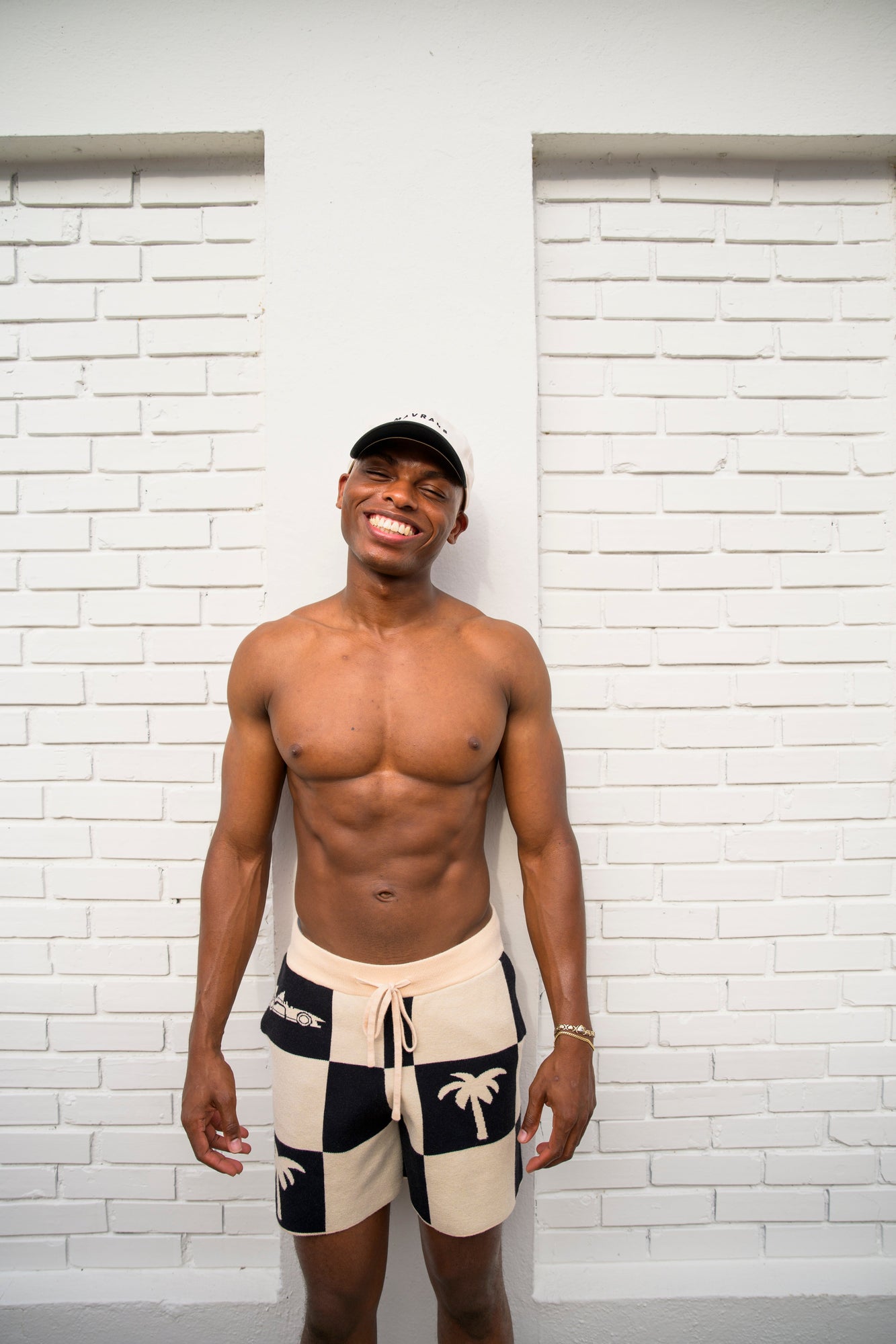 Victory Lap Knit Short | Black/White