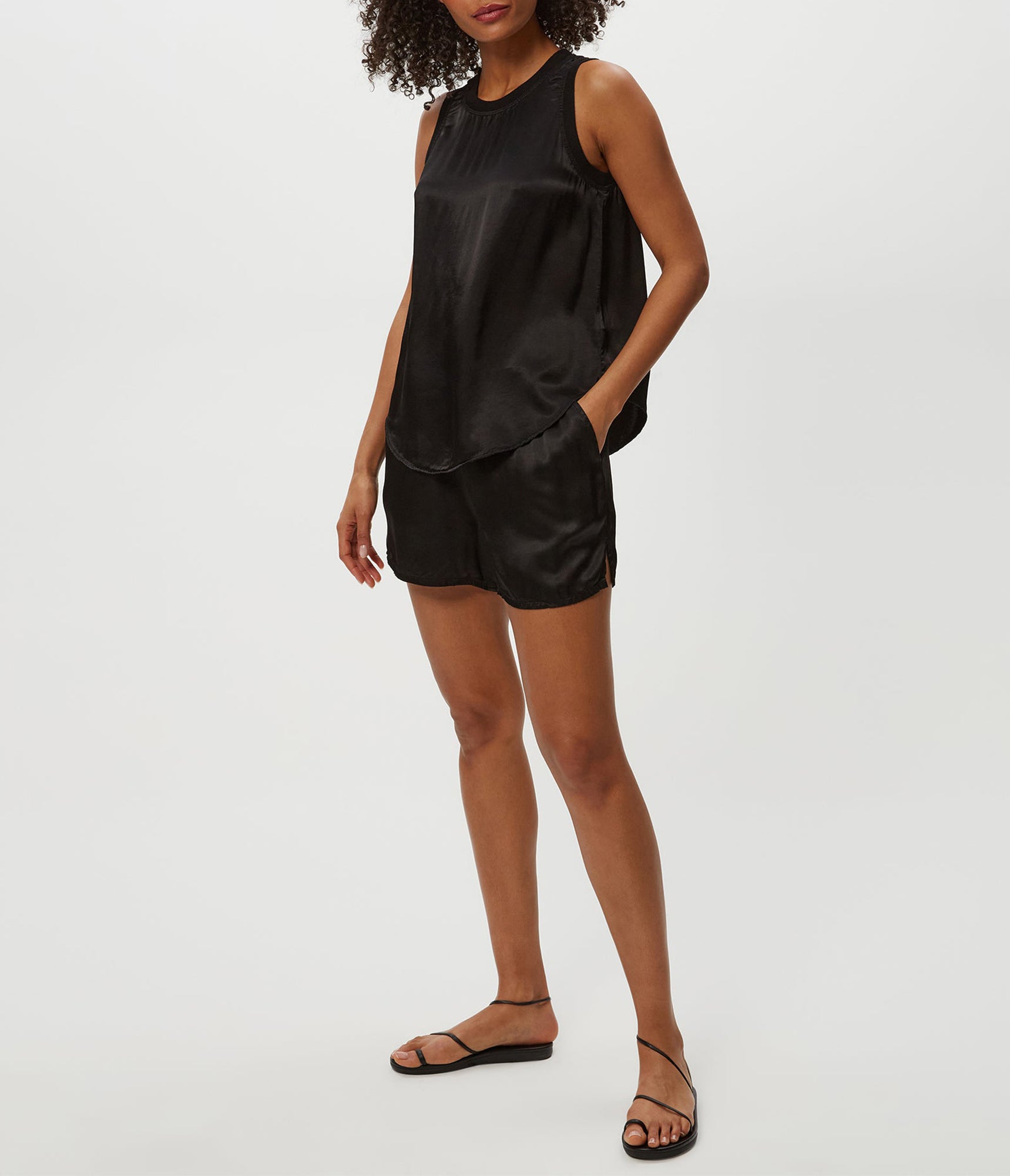 Walsh Satin Short | Black