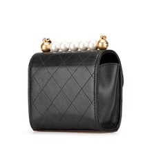 Chanel | Pre-Owned Mini Goatskin Chic Pearls Clutch On Chain | Black