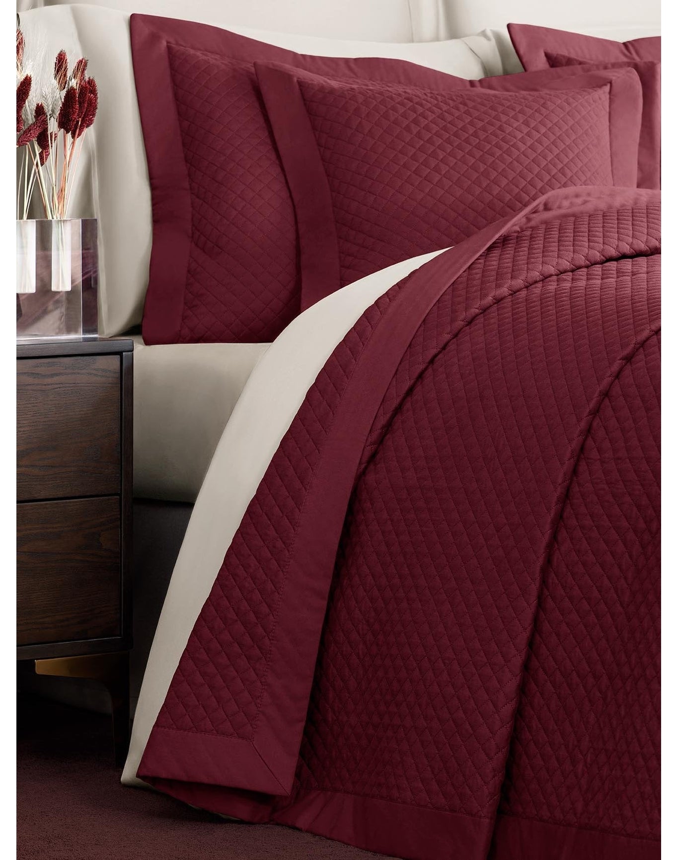Dorian Royal Quilted Cotton Comforter | Bordeaux
