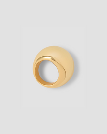 Dylan ring - styled on model | 14k gold rings