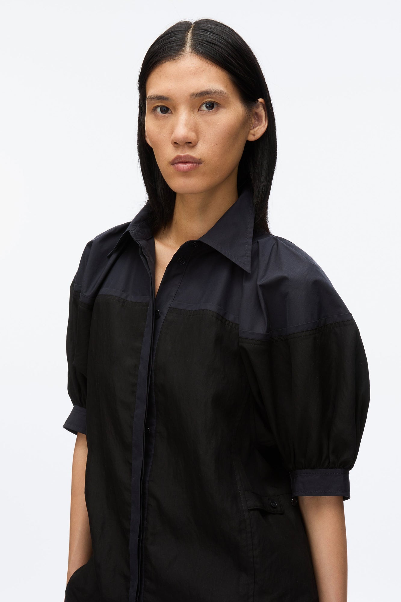 Lantern Sleeve Combo Shirt | Black/Midnight