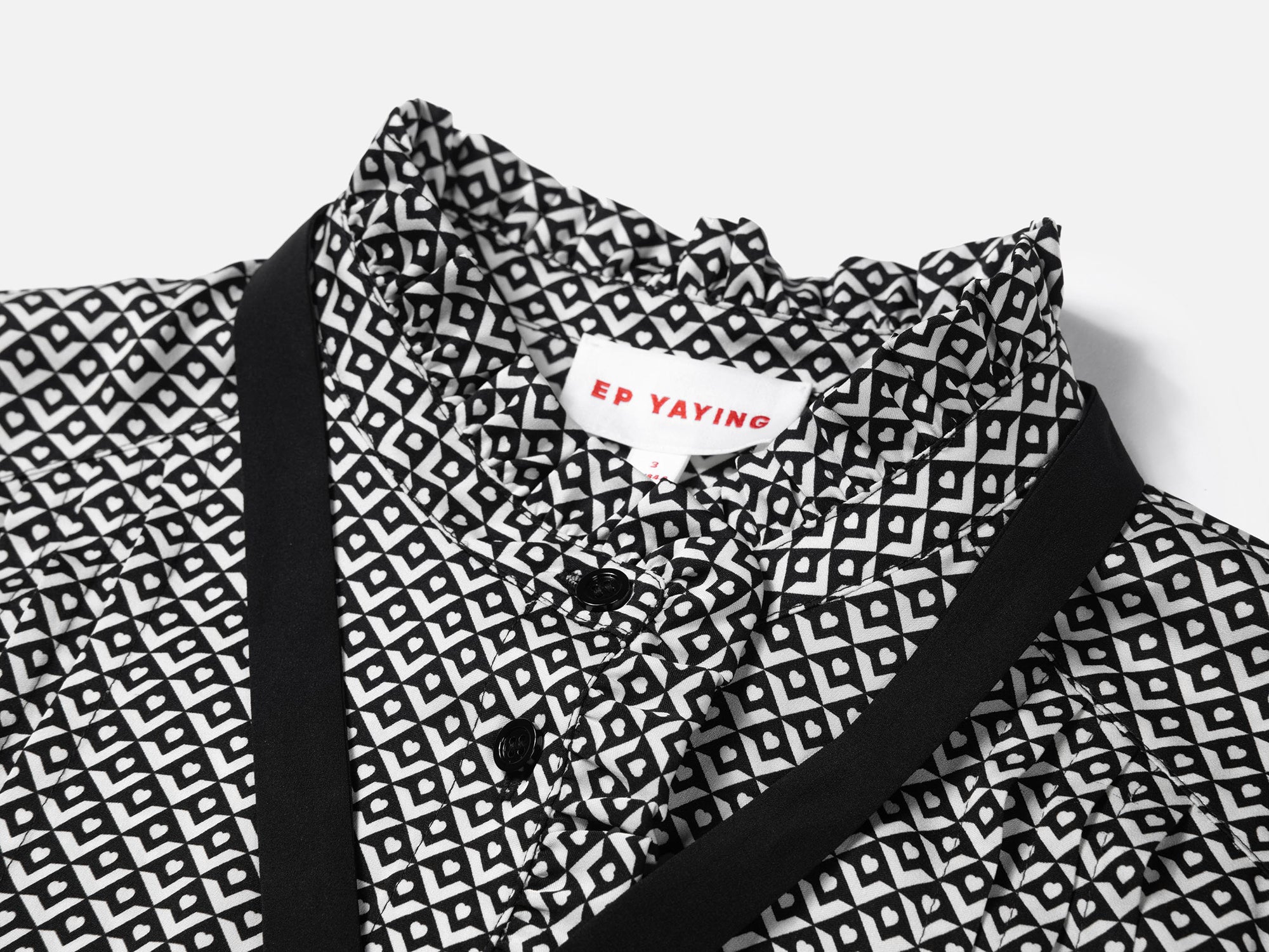 Geometric Hearts Print Blouse | Black