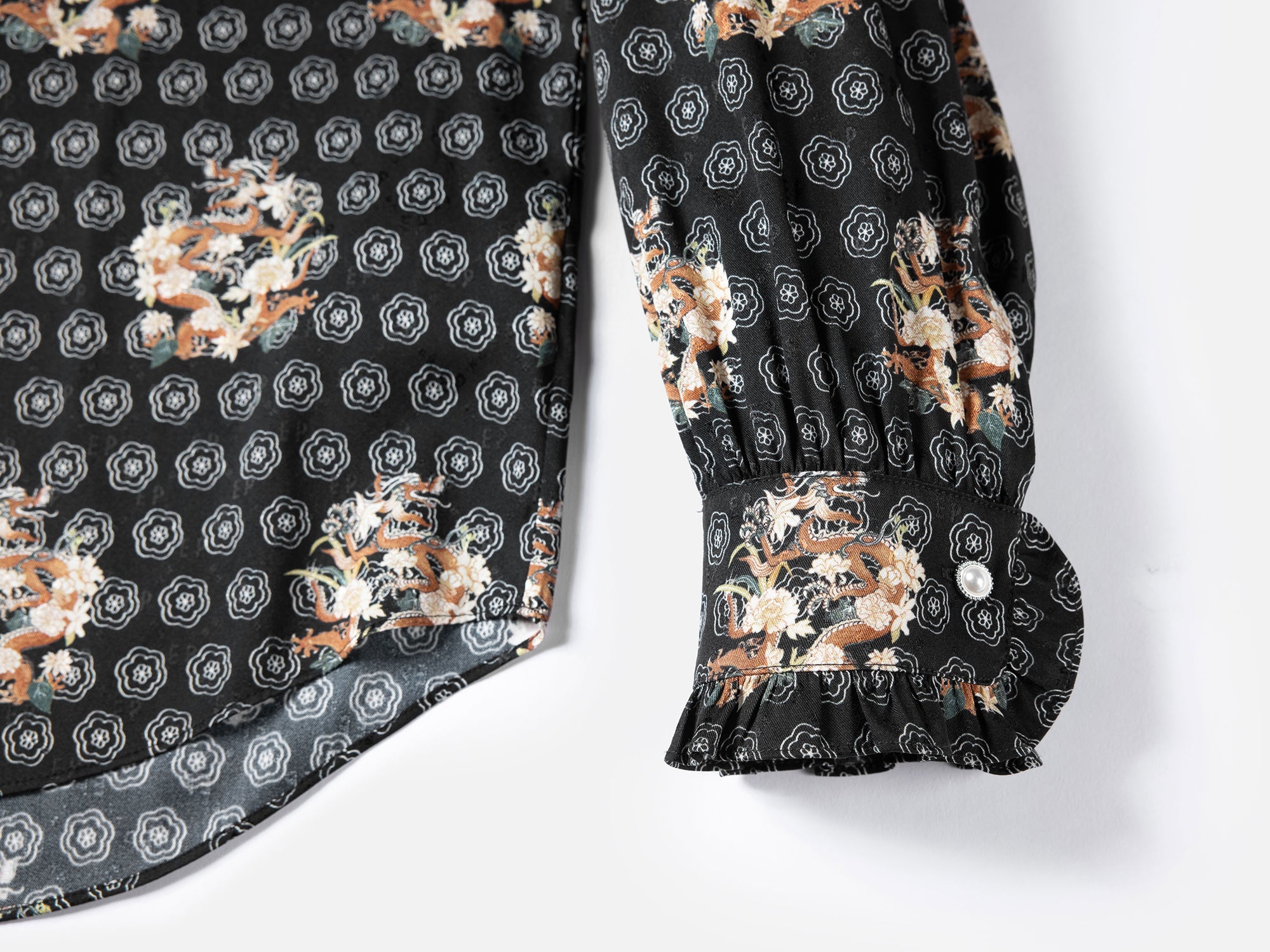 Bow High-Neck Printed Shirt | Black