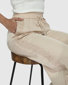 Women | Everywhere All At Once Wide Leg Pant | Latte