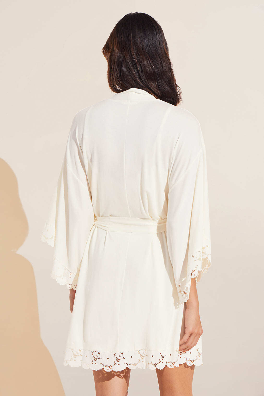 Model wears Naya TENCEL™ Modal Robe in ivory.