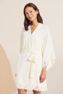 Model wears Naya TENCEL™ Modal Robe in ivory.