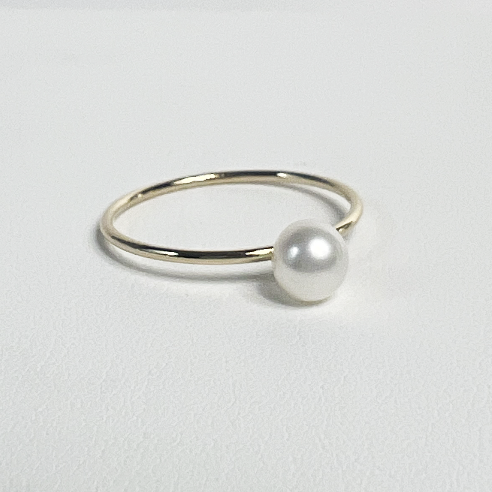 Filled Ring | 14K Yellow Gold | Round White Pearl