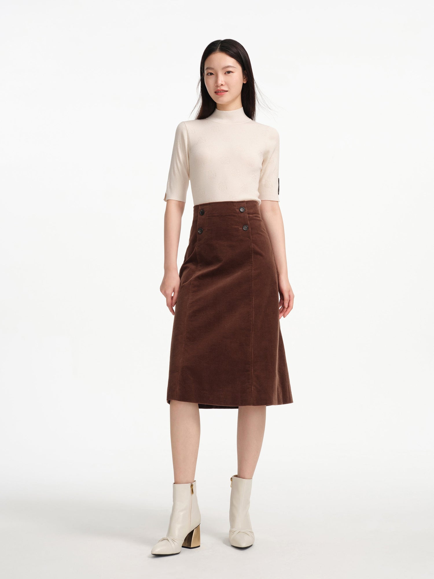 Semi-High Neck Knit Top | White