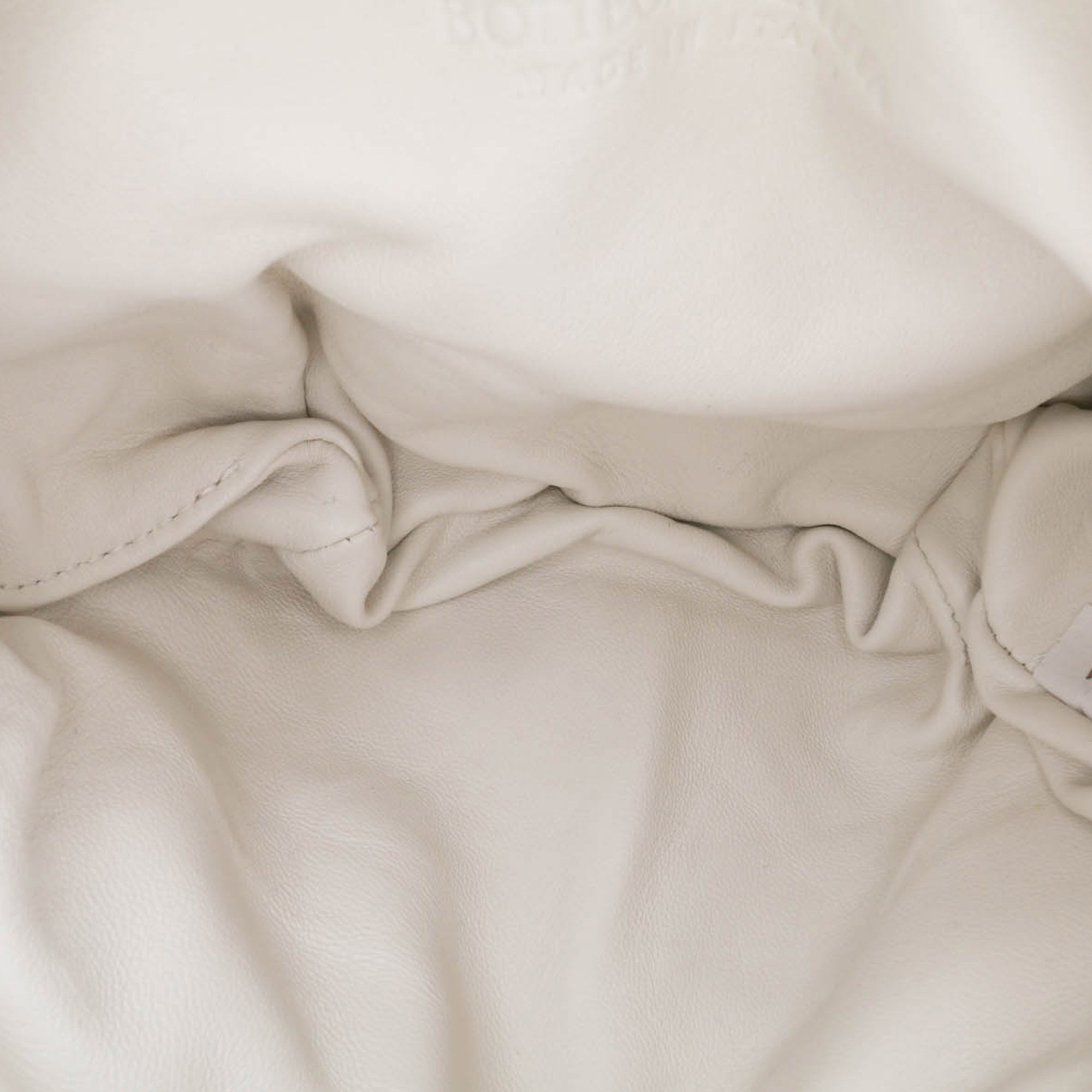 Bottega Veneta | Pre-Owned Mini Nappa Puffy Jodie | White/Pearl