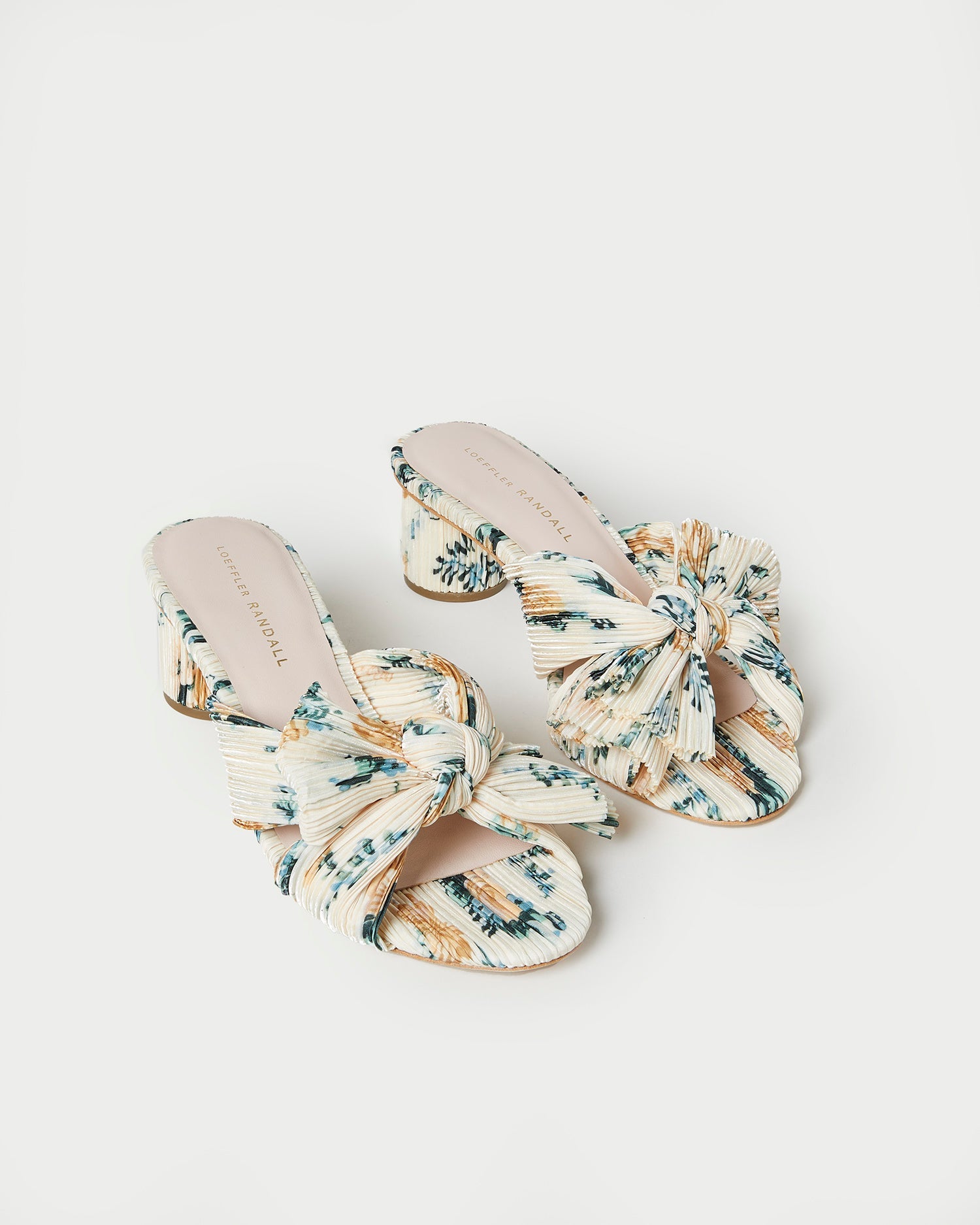 Color: Nova Floral