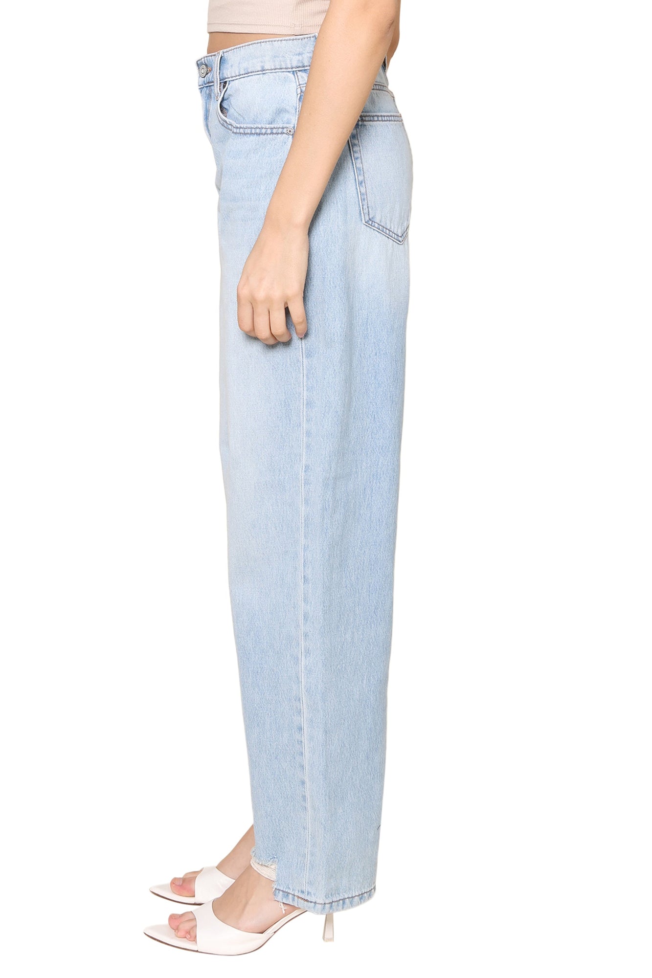 Hidden | Medium Light Wash Distressed High Rise Straight | Blue