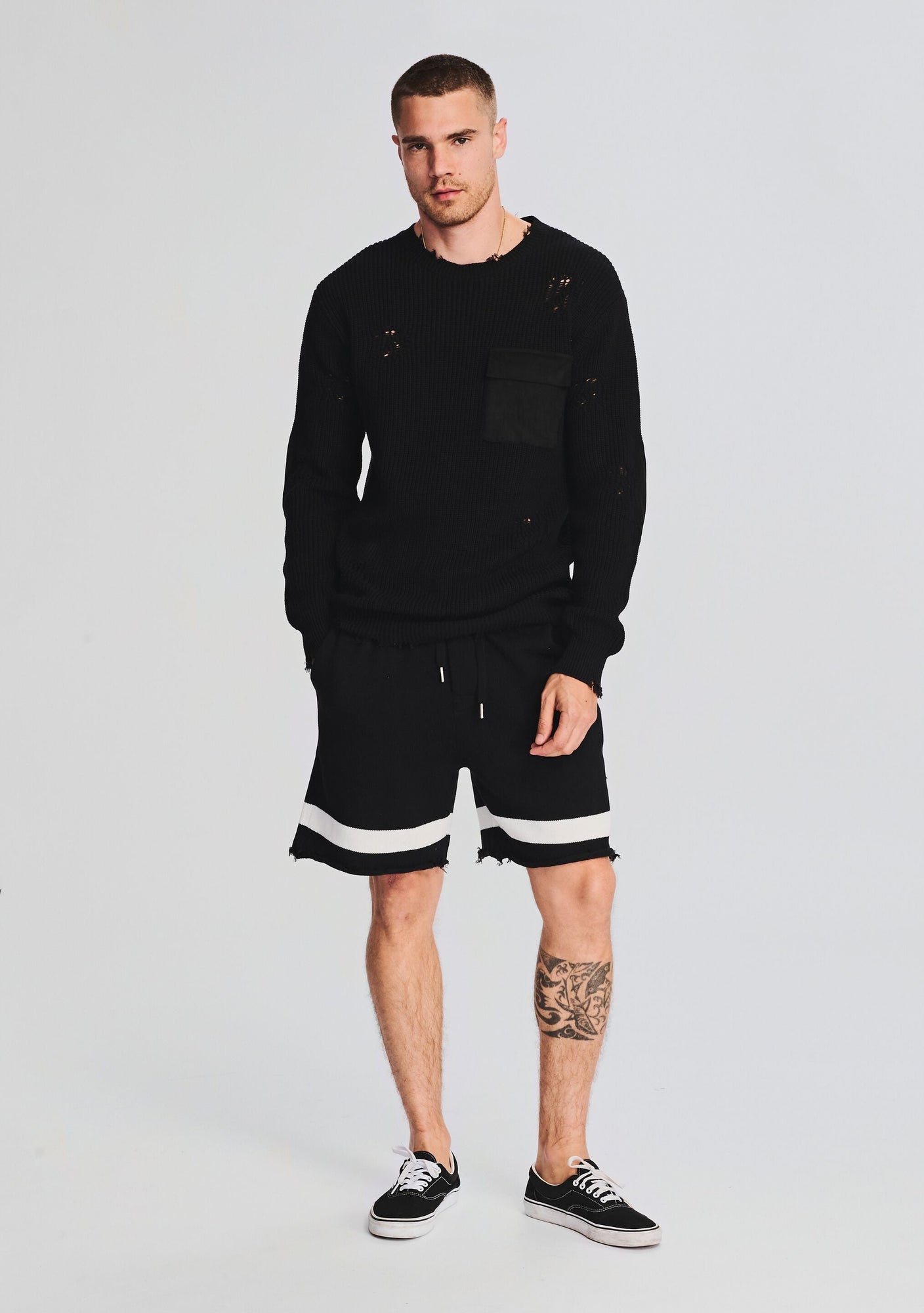 Unisex | Devin Sweater | Black