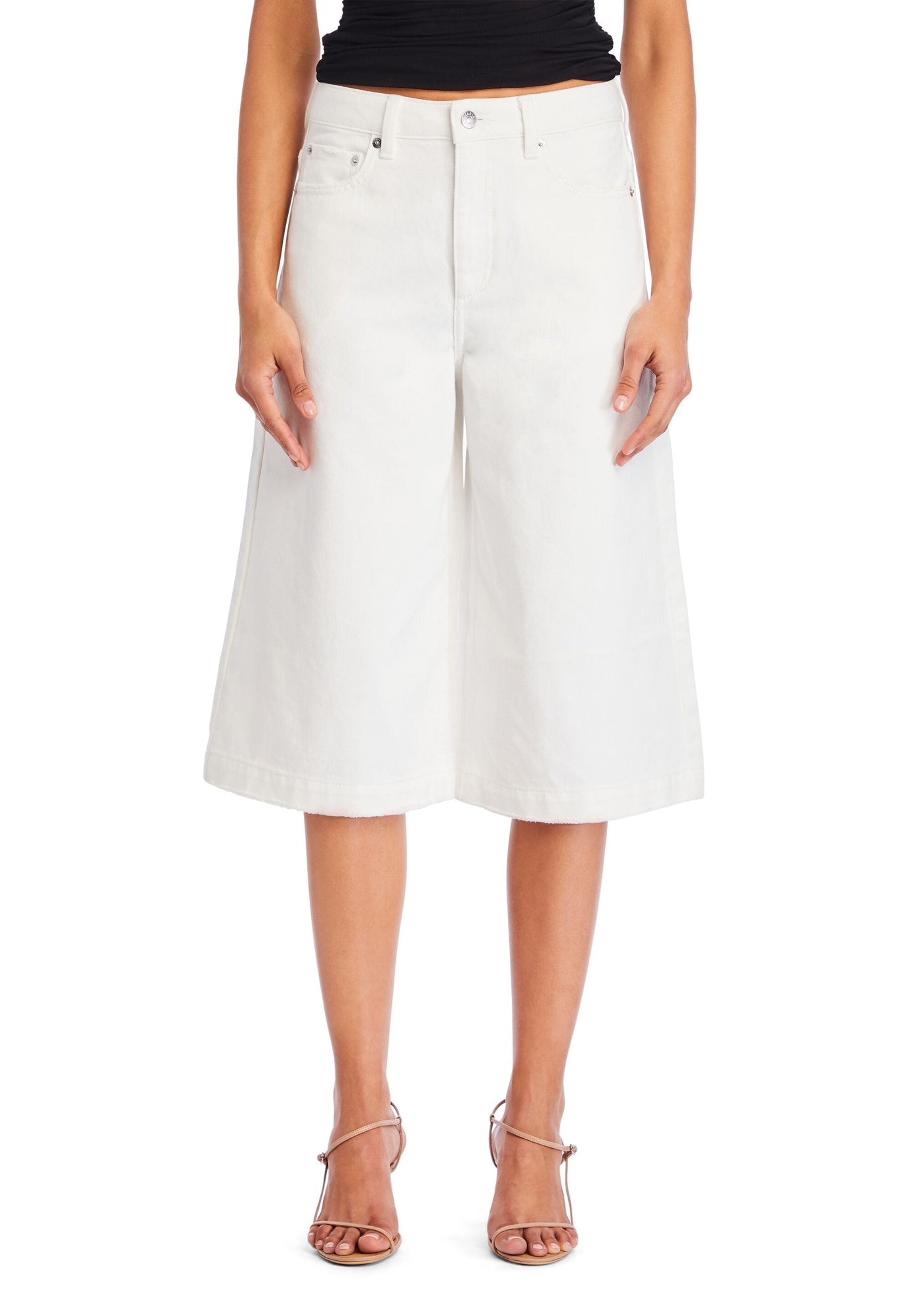 Womens | Valli Mid Rise Bermuda Short | White