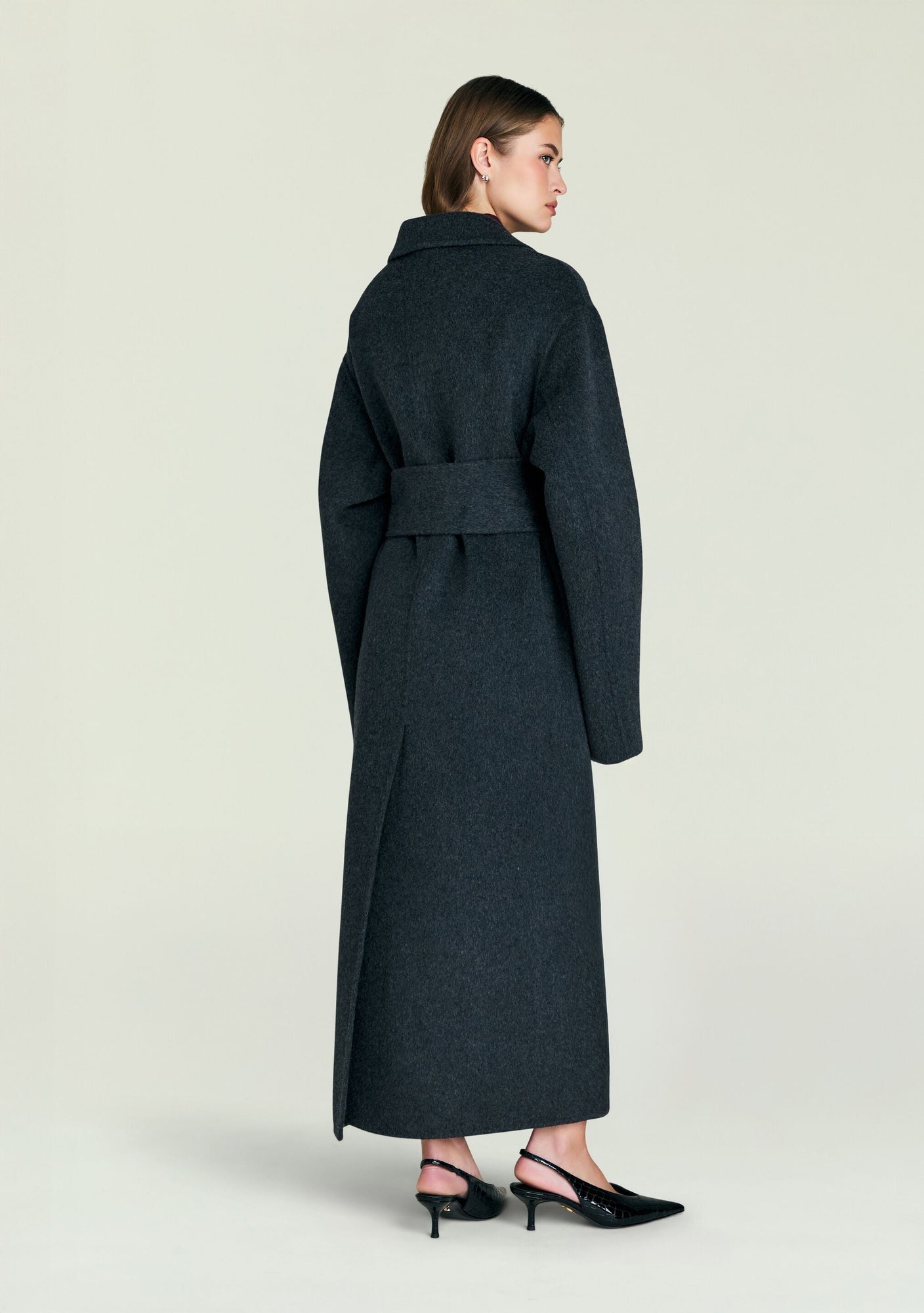 Women | Lyli Wool Coat | Dark Charcoal