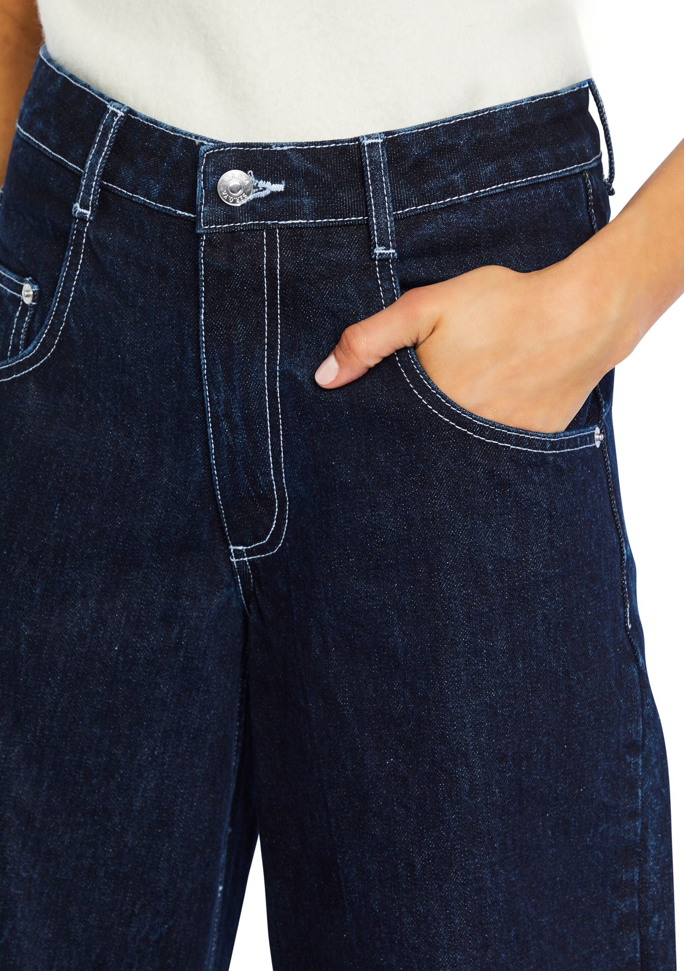 Womens | Marbel Mid Rise Barrel Jean | Rinse