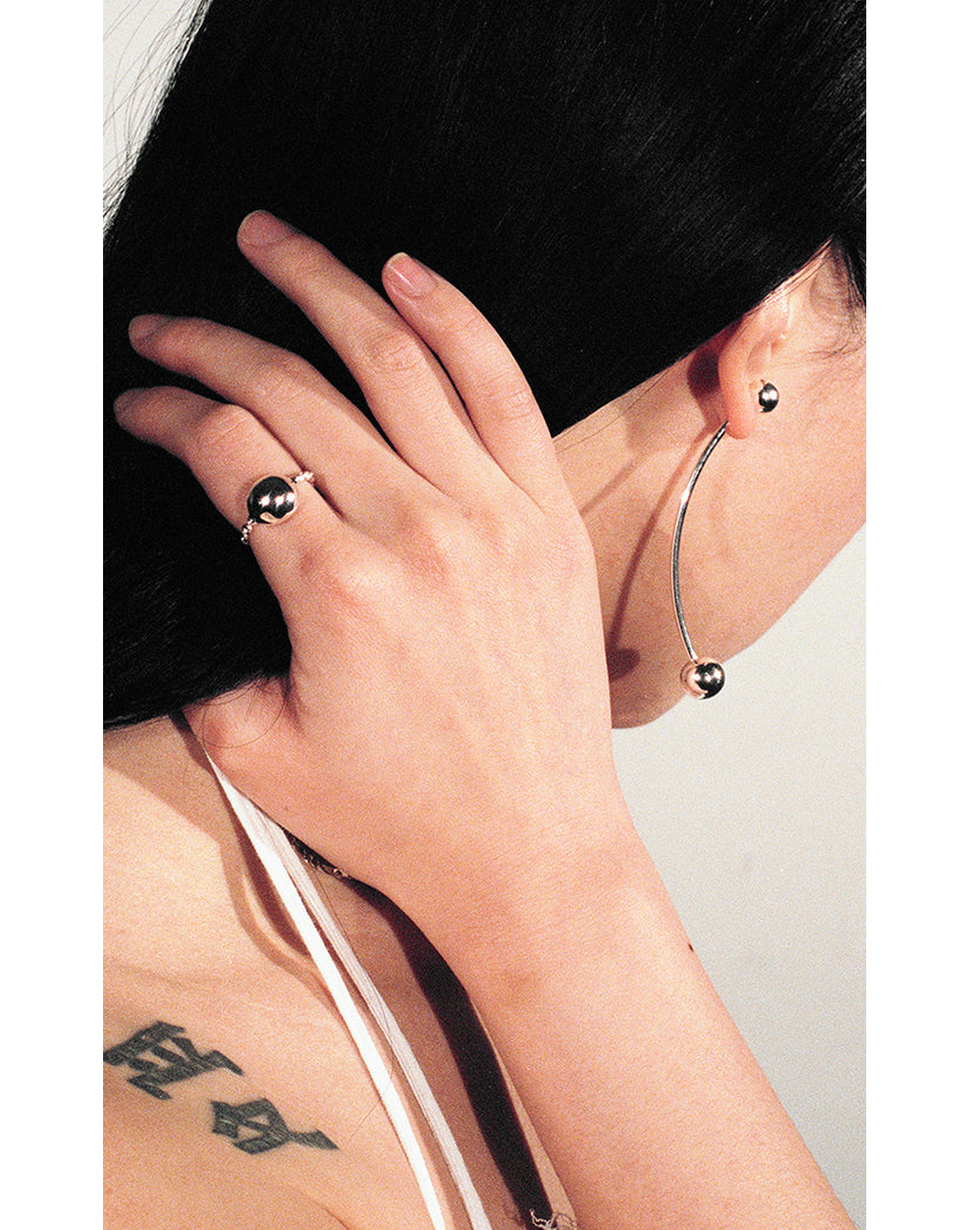 Elegant Ball & Chain Ring in Gold Vermeil or Silver | Gold Vermeil and Sterling Silver