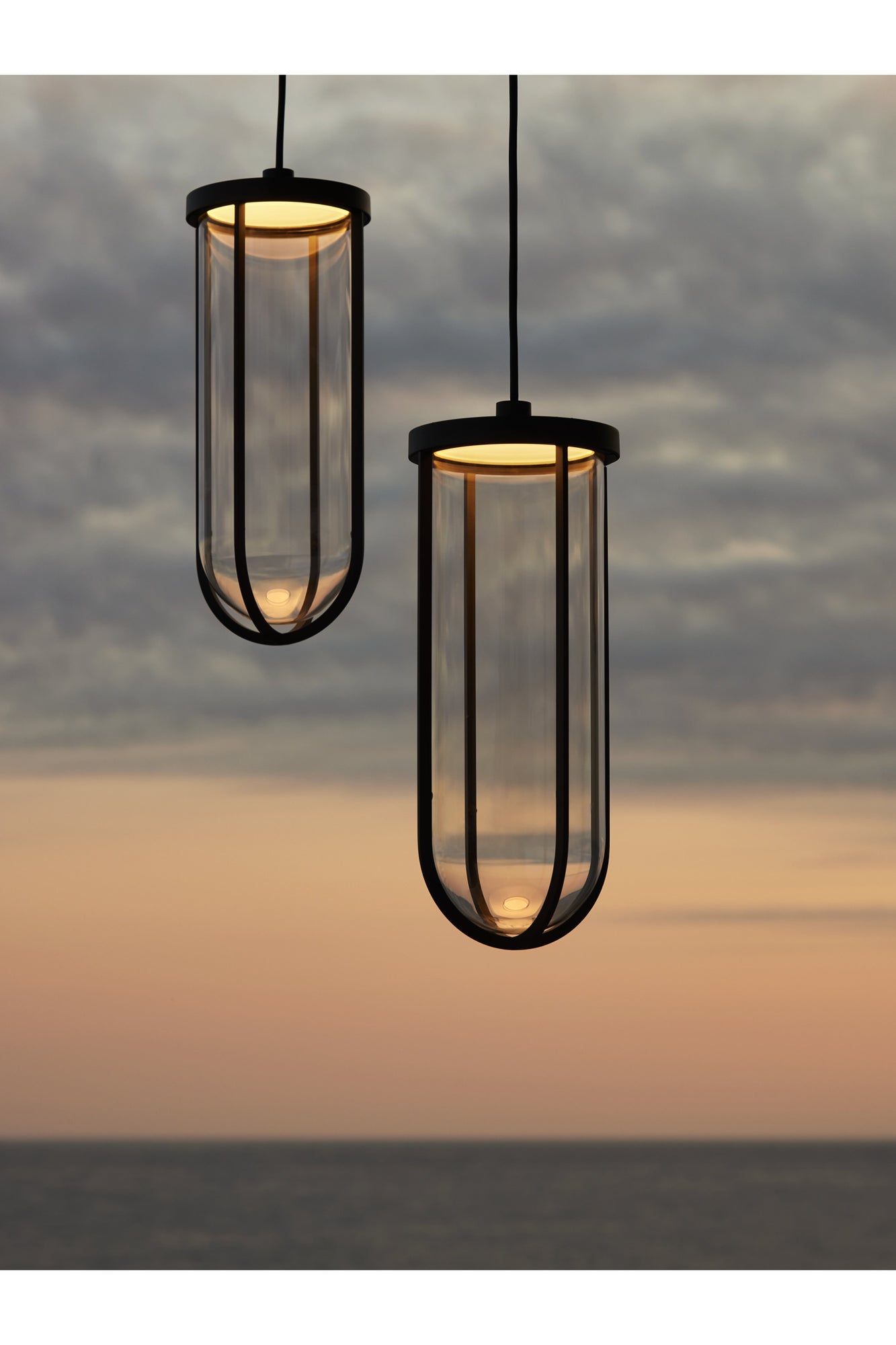In Vitro Outdoor Suspension 2700K 1-10V | Anthracite