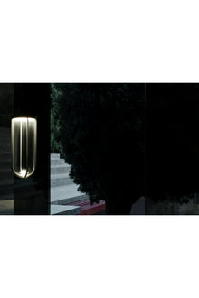 In Vitro Outdoor Bollard H29.3