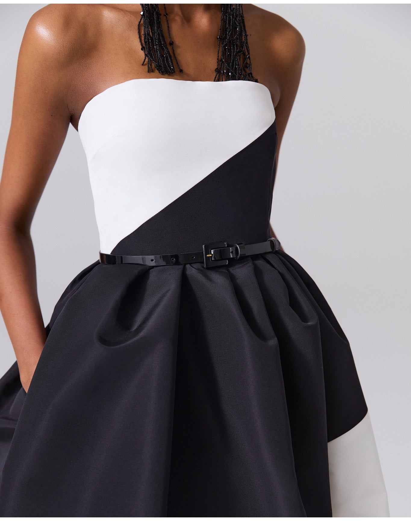 Skinny 90's Belt - Patent | Black