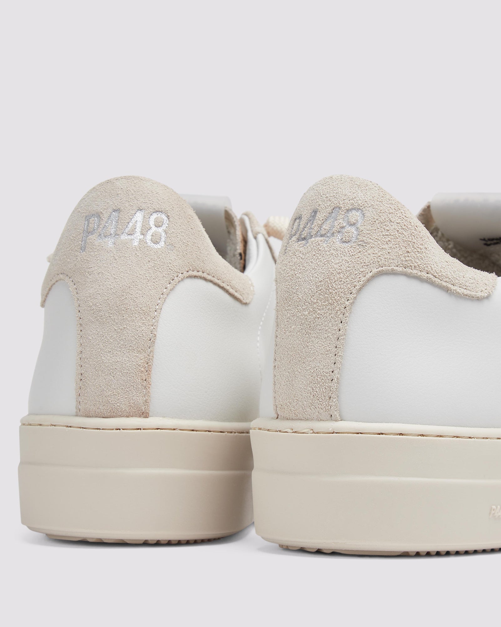 Women | Thea Trek | White/Neutral