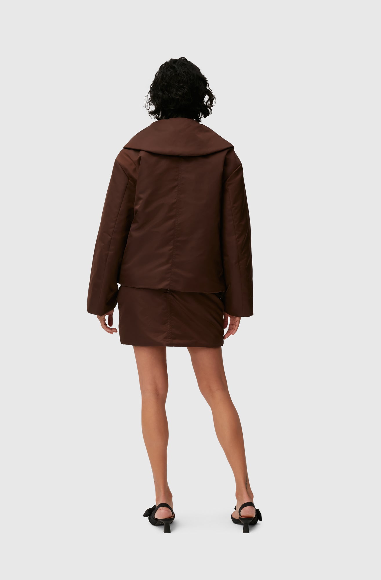 Nylon Collar Jacket | Chicory Coffee