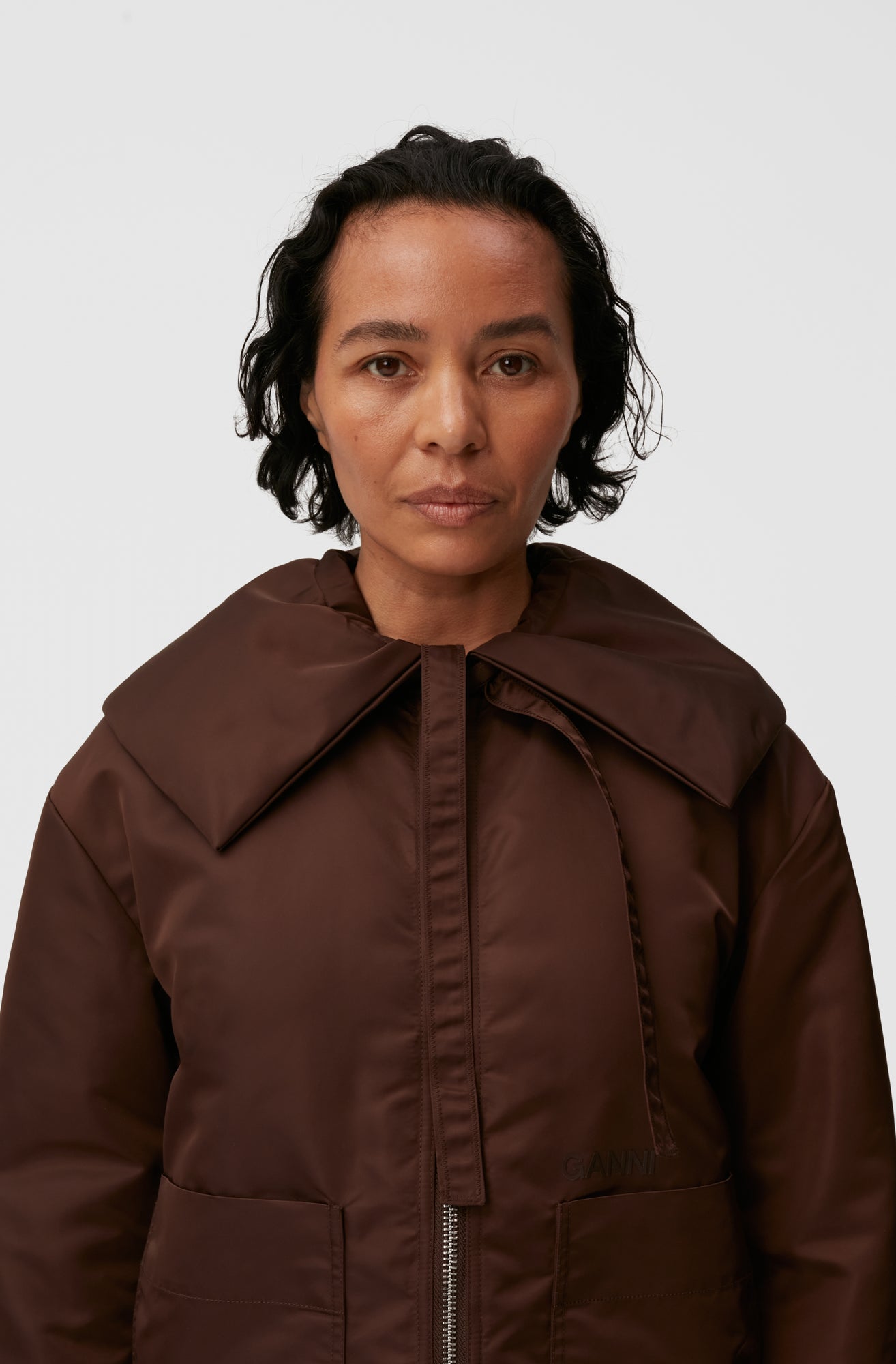 Nylon Collar Jacket | Chicory Coffee