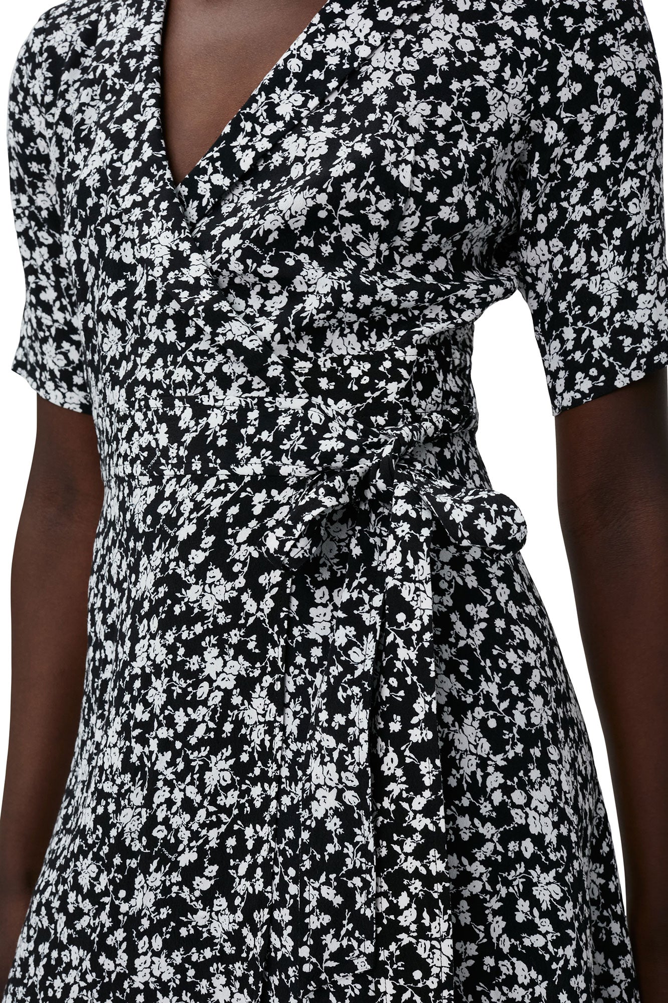 Printed Crepe Wrap Dress | Black