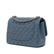 Chanel | Pre-Owned Jumbo Classic Lambskin Double Flap - III | Blue/Dark Blue