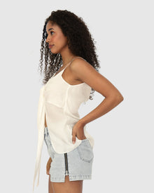 Women | First Class Reversible Tie Top | White