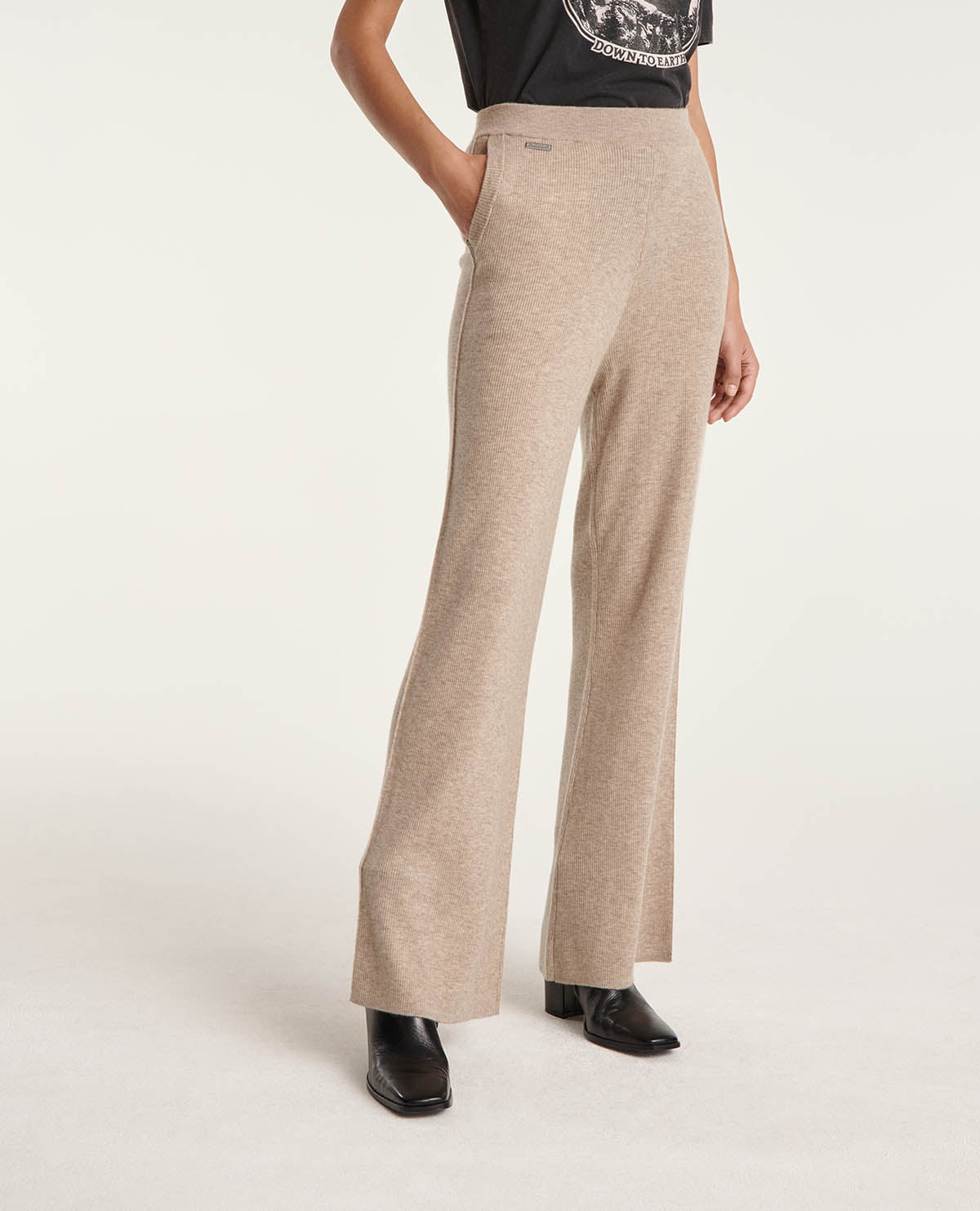 Roomy Wool And Cashmere Pants | Women | Beige