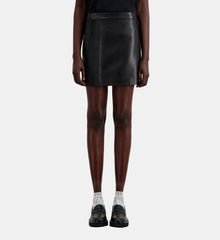 Short Leather Skirt With Zip And Pintuck Details | Women | Black