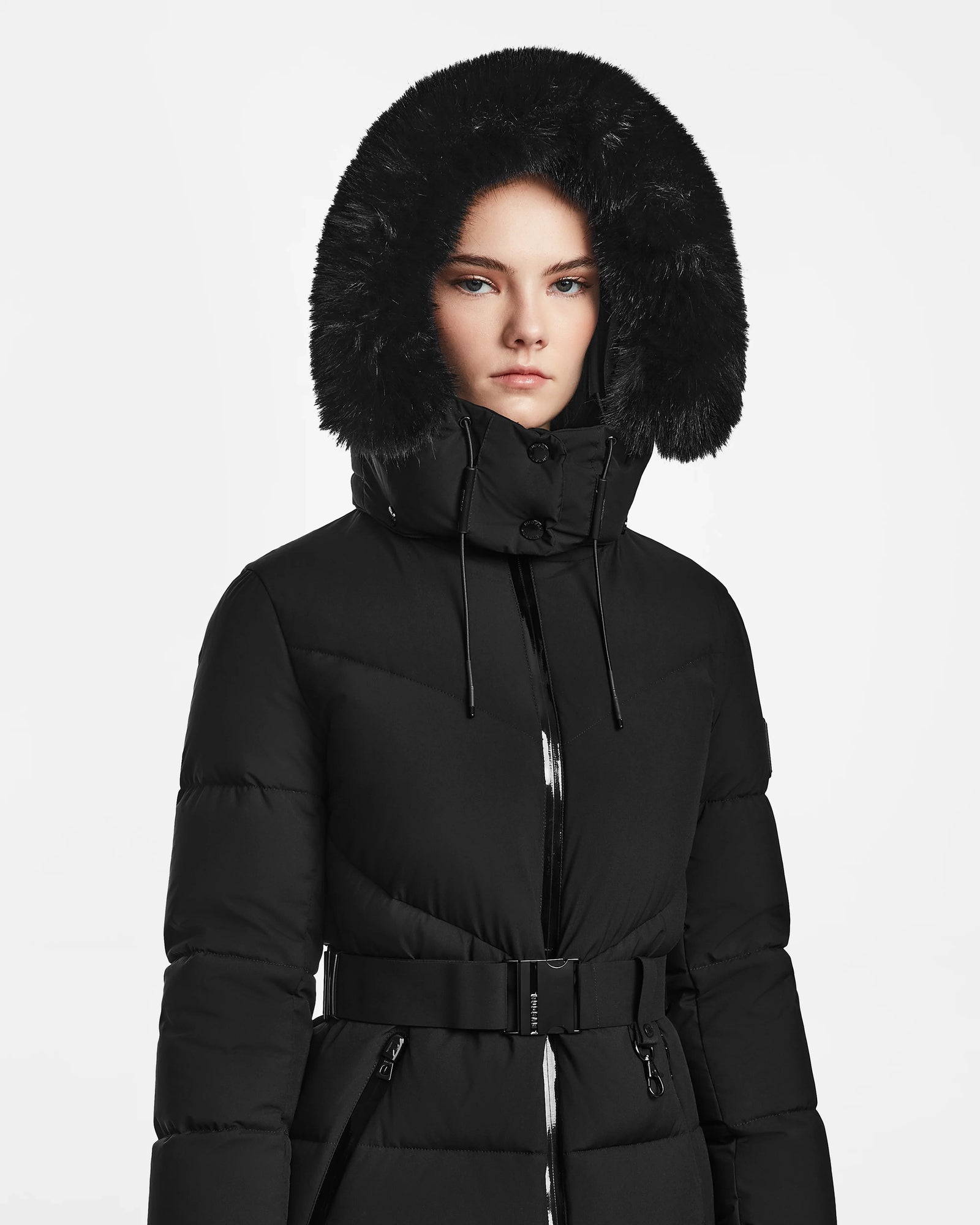 Women | CHRISTELLE M Down Puffer | Black