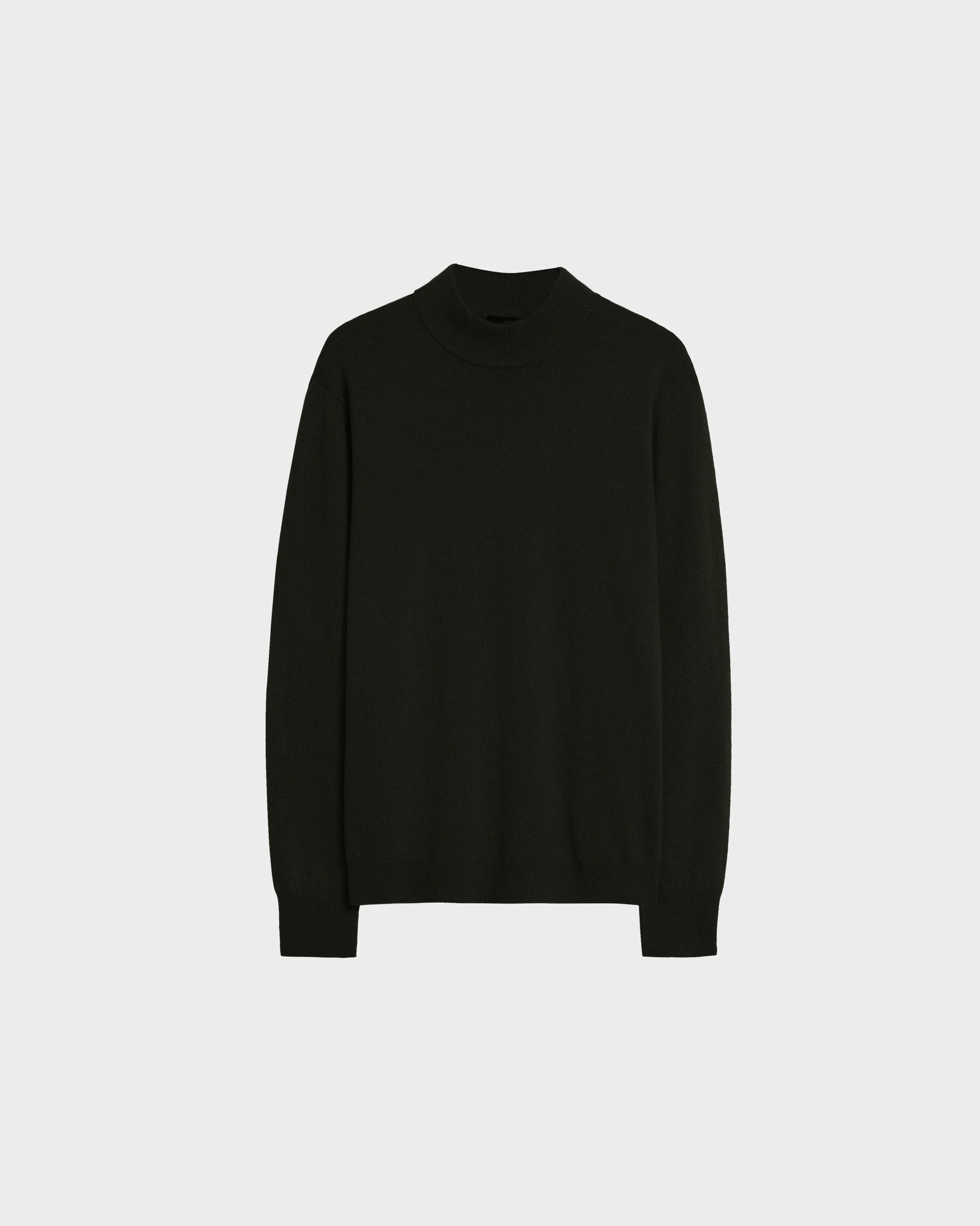 The FERRAN - 6524511 Black by Rudsak is a men’s turtleneck sweater in a luxurious wool-cashmere blend, shown on a white background.