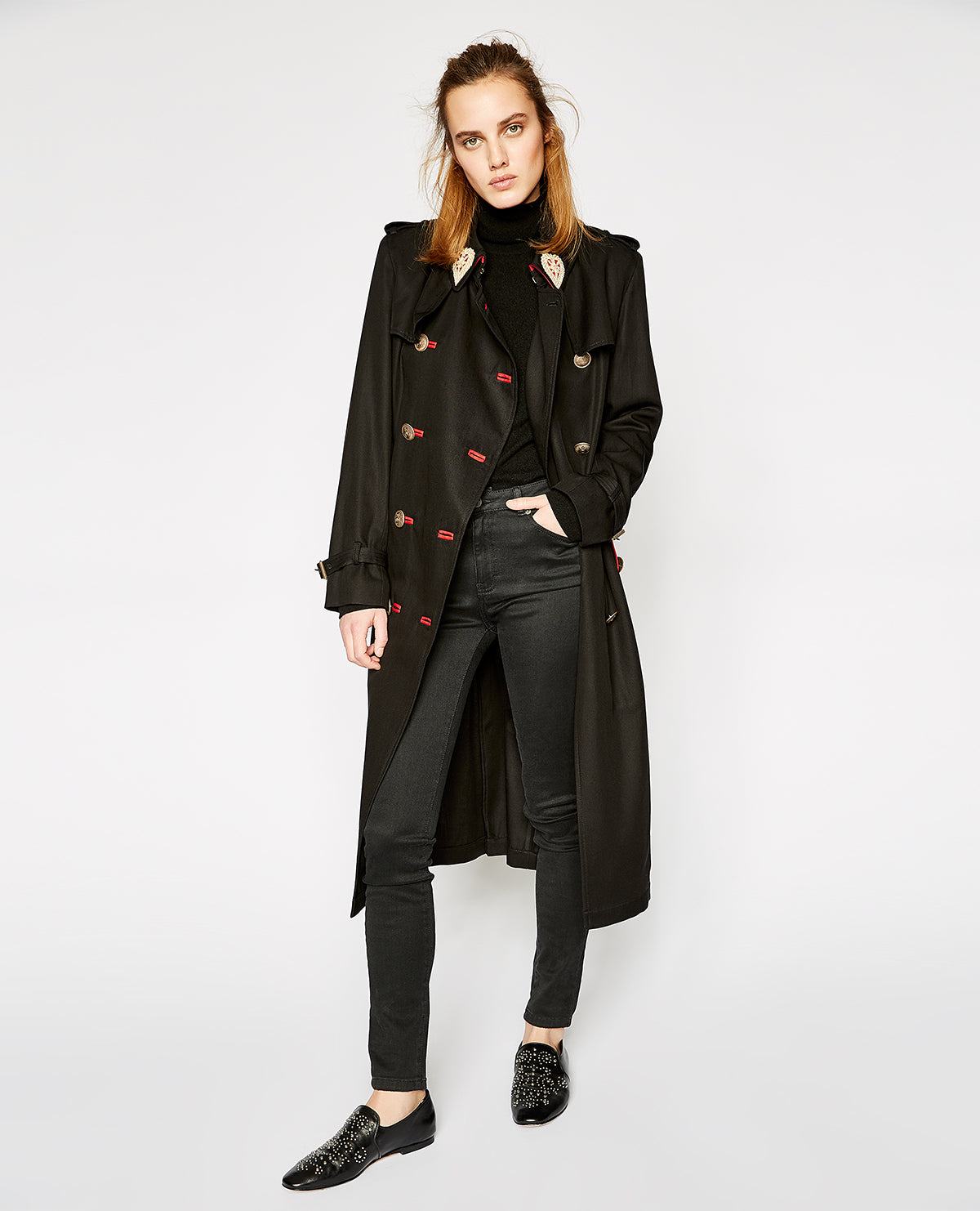 Flowing, Twin-Button Trench Coat With Contrasting Details | Women | Black