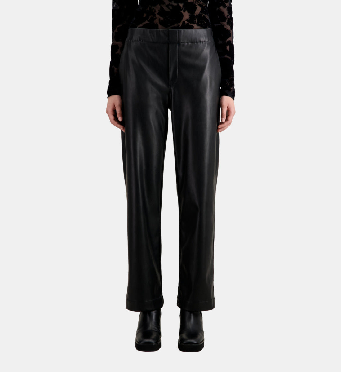 Leather Effect Trousers | Women | Black