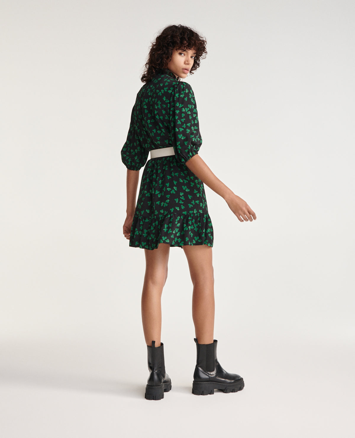 Short Dress Pattern & High Neck | Women | Black x Green