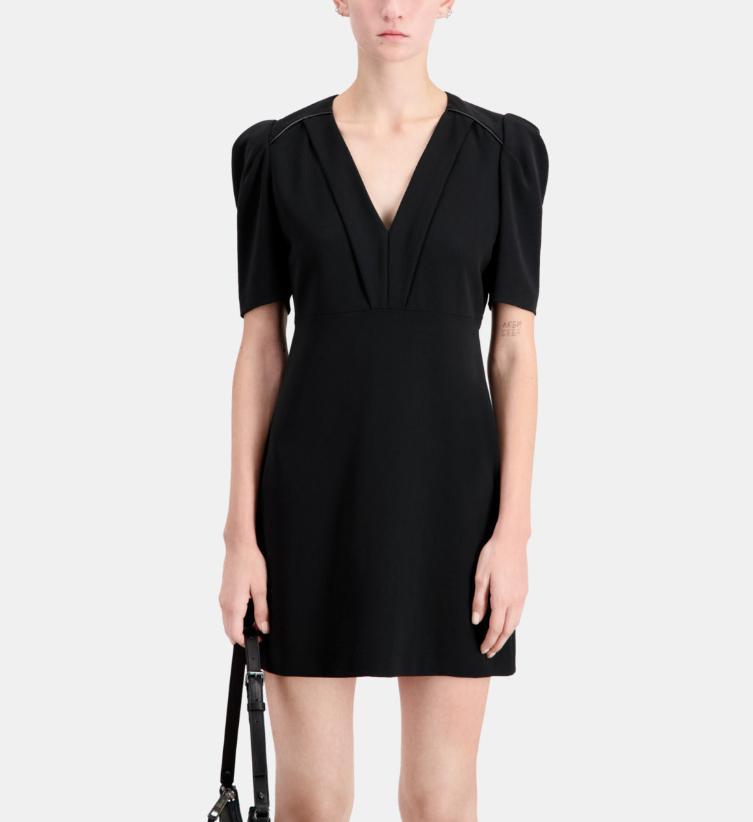 Short Crepe Dress | Women | Black