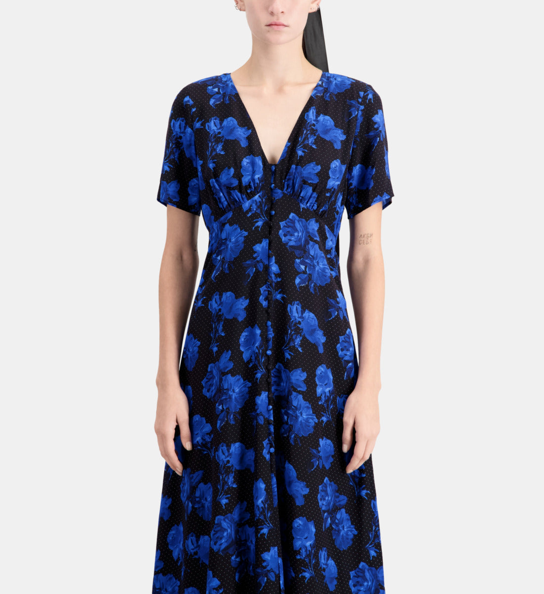 Long Printed Silk Dress With Buttoning | Women | Black Blue