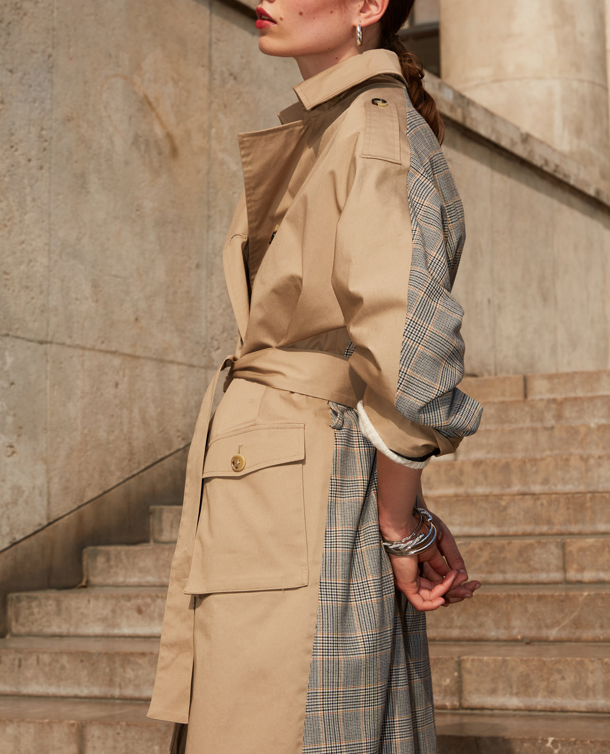 Dual Fabric Long Checked Coat | Women | Beige