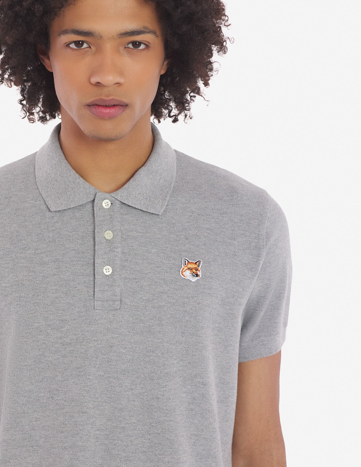 送料無料 いくらから Maison Kitsune | Unisex | Fox Head Patch Classic Polo | Grey トップス