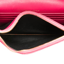 Saint Laurent | Pre-Owned Grain De Poudre Cassandre Envelope Chain Wallet | Pink/Hot Pink