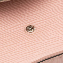 Louis Vuitton | Pre-Owned Epi Pochette Felicie with Golden Button | Pink