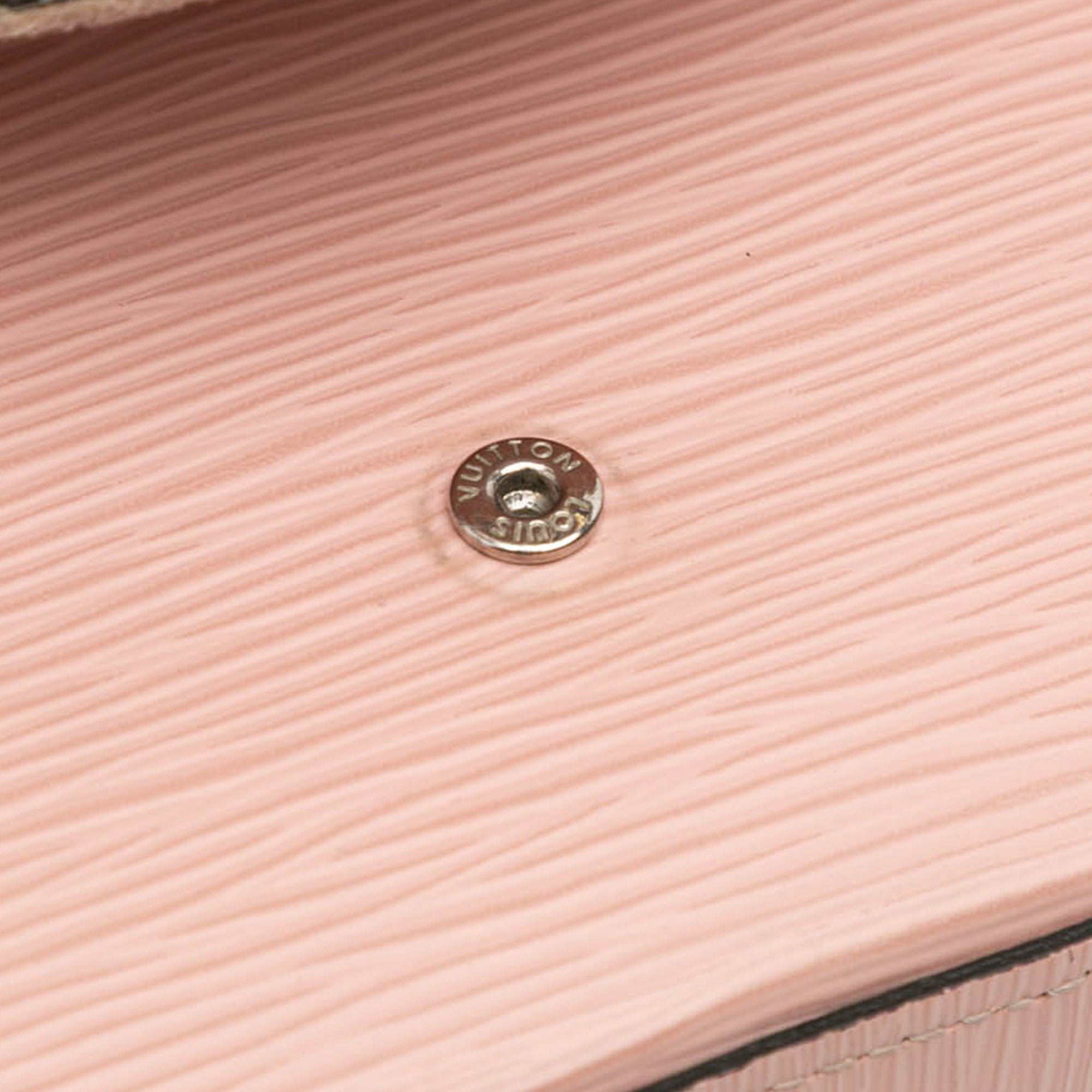 Louis Vuitton | Pre-Owned Epi Pochette Felicie with Golden Button | Pink