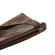 Louis Vuitton | Pre-Owned Monogram Pochette Secret Passport Holder | Brown