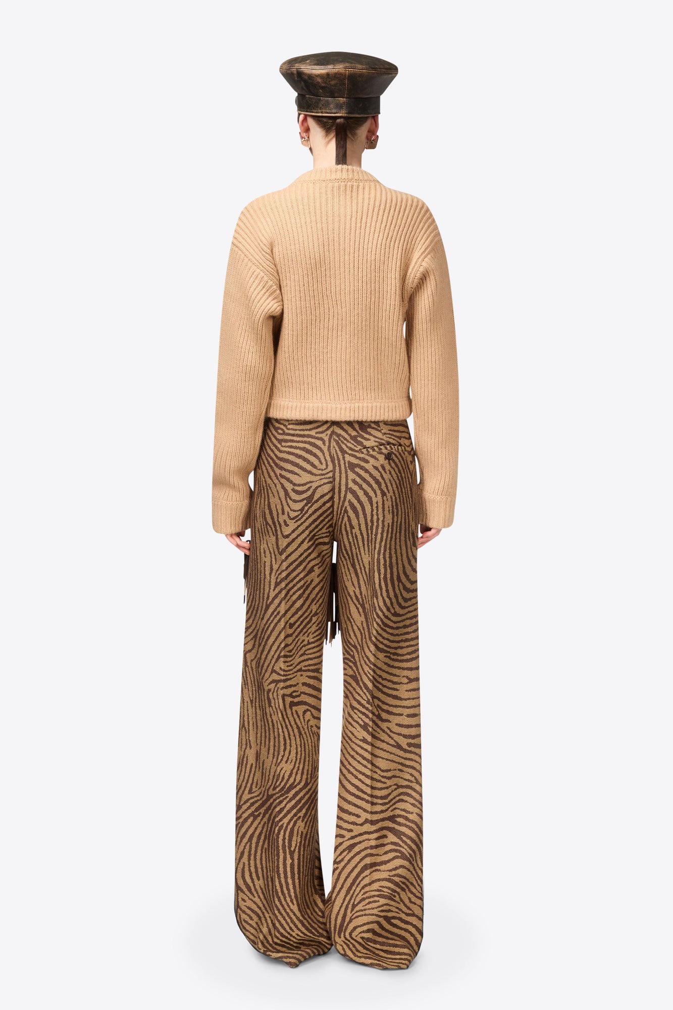 Gemstone Button Knit Cardigan | Light Beige